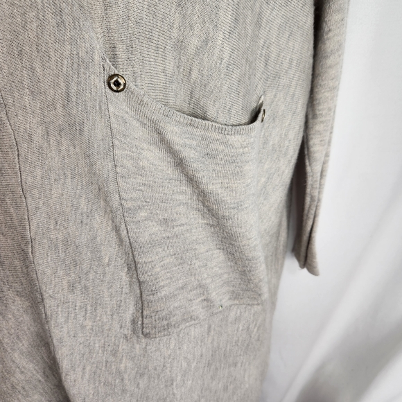 Joan Vass Studio Taupe V Neck 1 Pocket Oversized Sweater Size Small - Picture 3 of 9